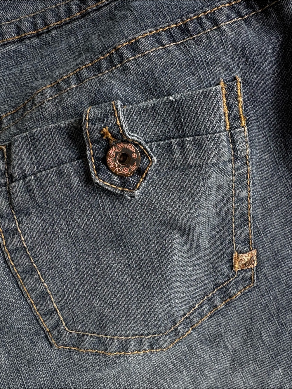 UNIONBAY Vintage Y2K denim capris jorts low rise size 13 - Picture 2 of 6